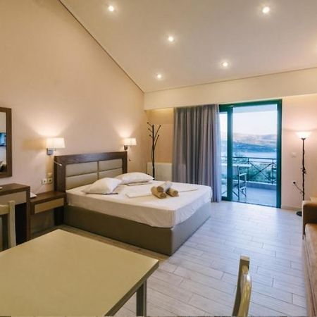 Giannis Village Resort แอสตาโกส ภายนอก รูปภาพ