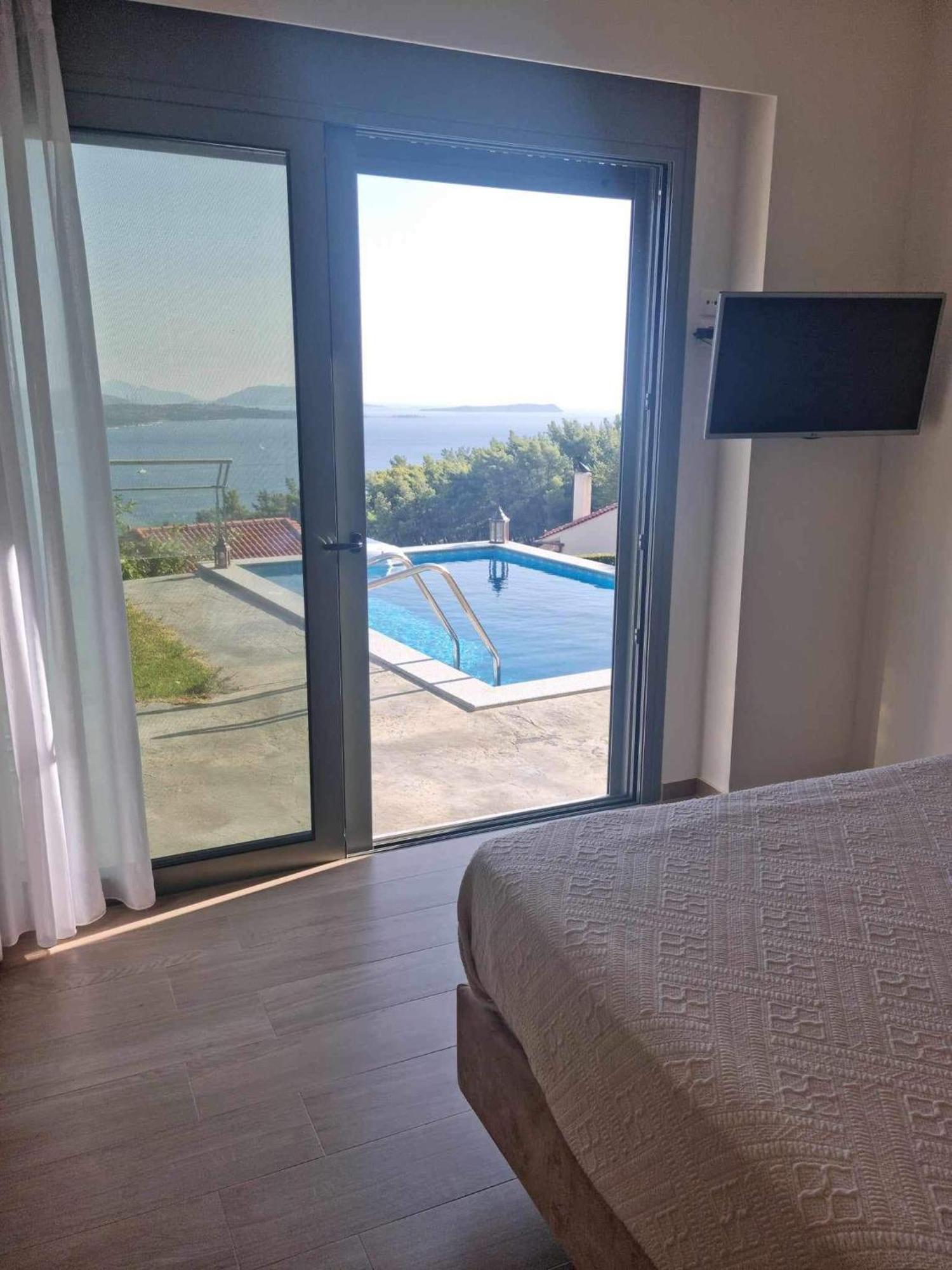 Giannis Village Resort แอสตาโกส ภายนอก รูปภาพ